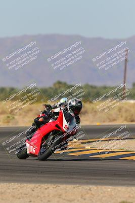 media/Nov-06-2023-Moto Forza (Mon) [[ce023d0744]]/4-Beginner Group/Session 3 (Turn 16)/